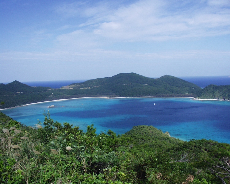 ケラマ座間味島－沖縄旅行のための海の写真集