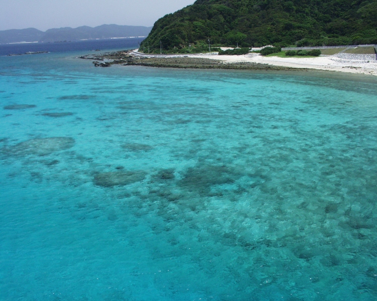 ケラマ 阿嘉島　阿嘉大橋－沖縄旅行のための海の写真集